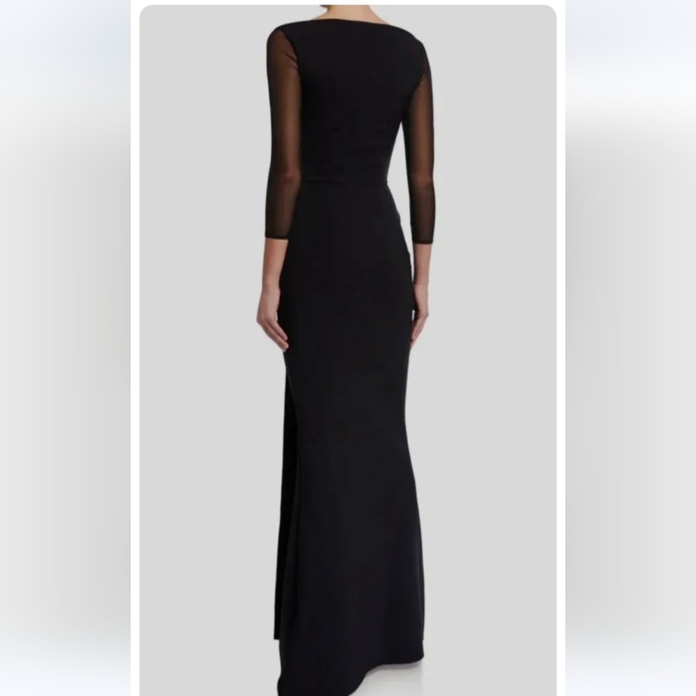 Elegant Black Evening Gown - Picture 2 of 10